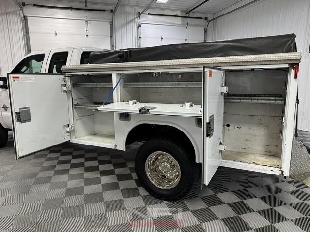 Photo of 2014 Oxford White Ford F-350