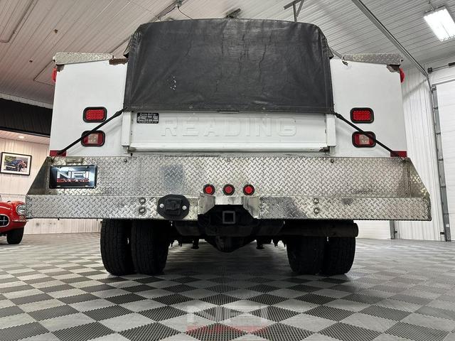 Photo of 2014 Oxford White Ford F-350