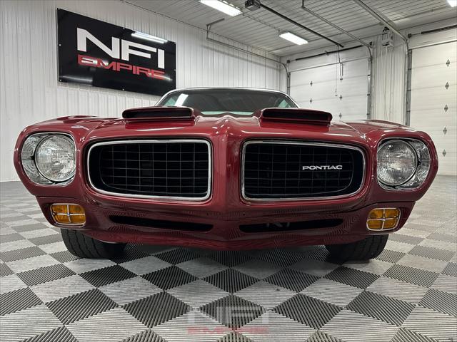 Photo of 1973 Burgundy Pontiac Firebird