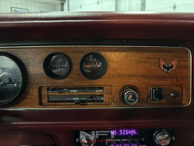 Photo of 1973 Burgundy Pontiac Firebird