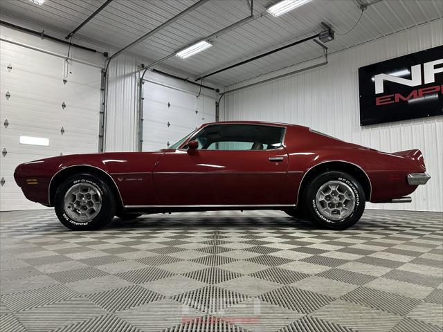 Photo of 1973 Burgundy Pontiac Firebird