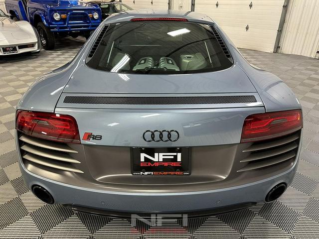 Photo of 2014 Blue Audi R8