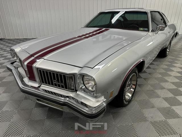 Photo of 1975 Silver Oldsmobile Cutlass