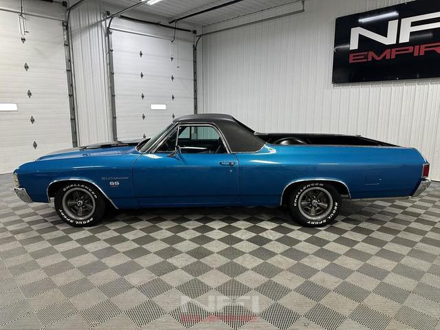 Photo of 1971 Blue Chevrolet El Camino