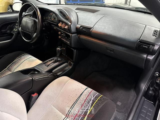 Photo of 1993 Black Chevrolet Camaro