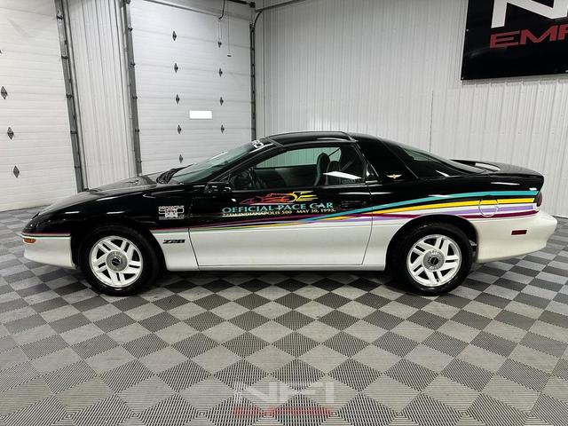 Photo of 1993 Black Chevrolet Camaro