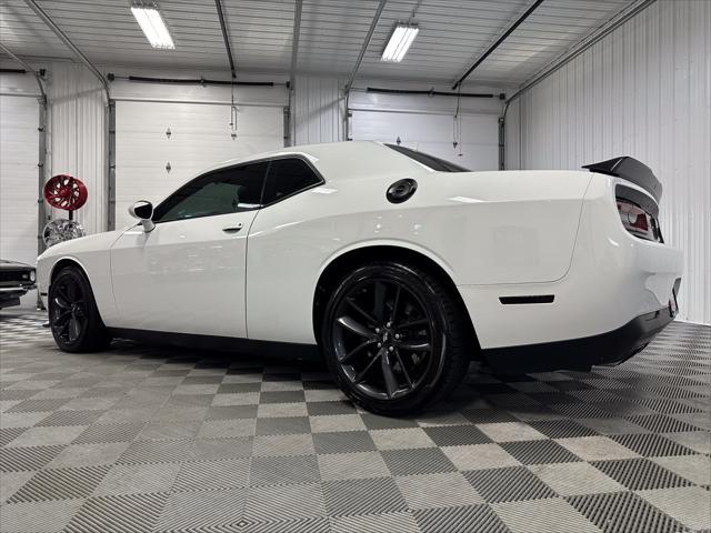 Photo of 2019 White Knuckle Clearcoat Dodge Challenger