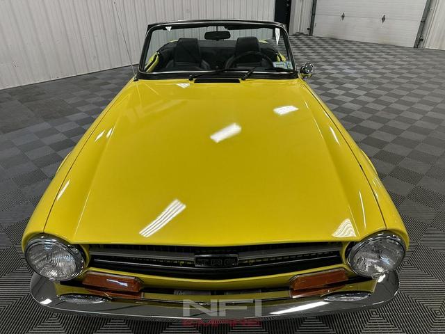Photo of 1972 Yellow Triumph TR6