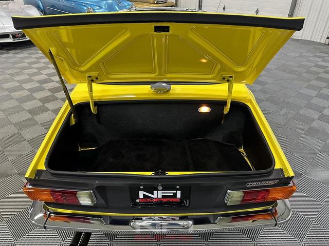 Photo of 1972 Yellow Triumph TR6