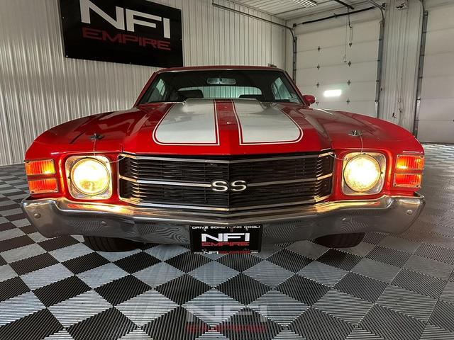 Photo of 1971 Red Chevrolet Chevelle