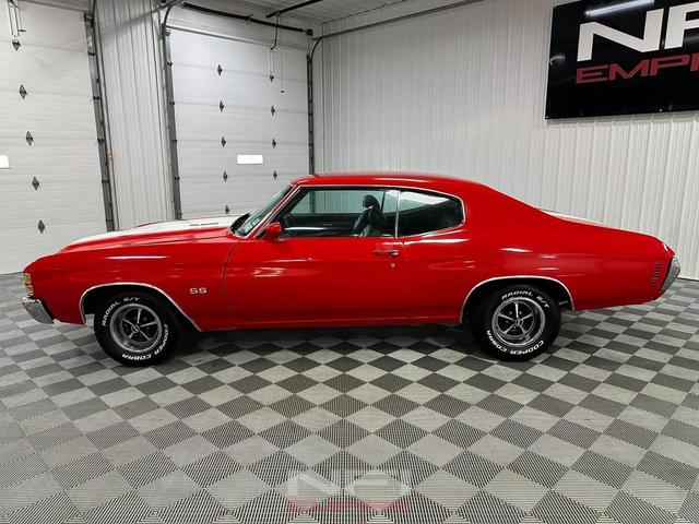 Photo of 1971 Red Chevrolet Chevelle