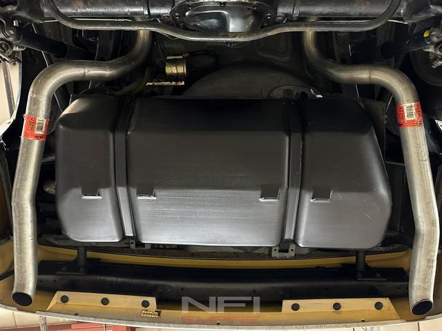 Photo of 1988 Gray Ford Mustang