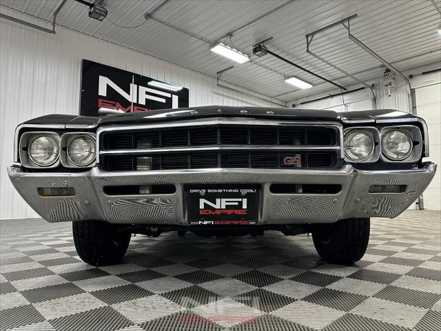 Photo of 1969 Black Buick GS 400