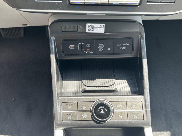 Photo of 2025 Neoteric Yellow Hyundai KONA