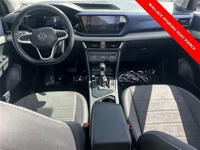 Photo of 2022 Gray Volkswagen Taos
