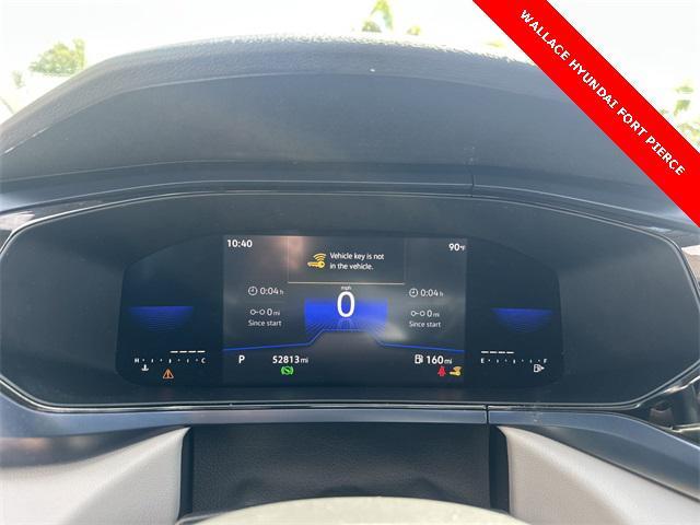 Photo of 2022 Gray Volkswagen Taos