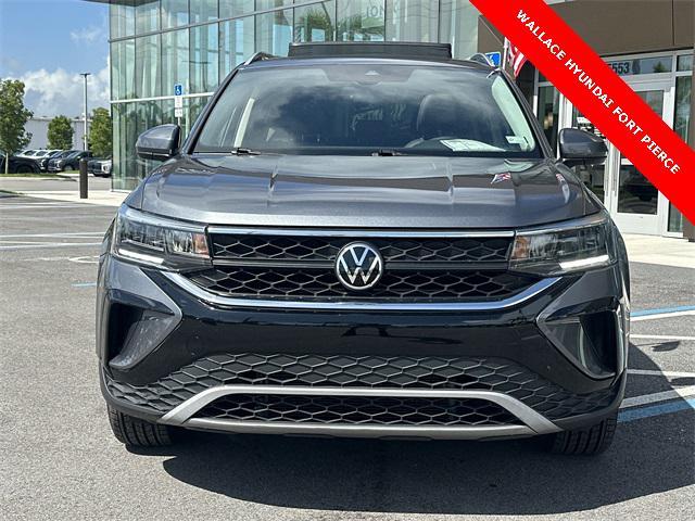 Photo of 2022 Gray Volkswagen Taos