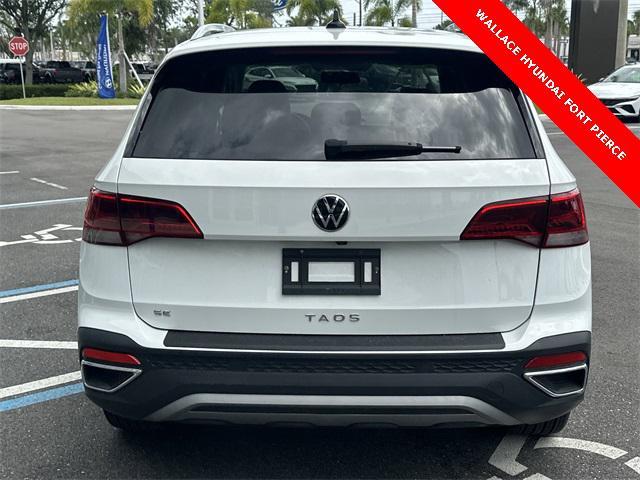 Photo of 2022 Pure White Volkswagen Taos