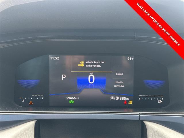 Photo of 2022 Pure White Volkswagen Taos