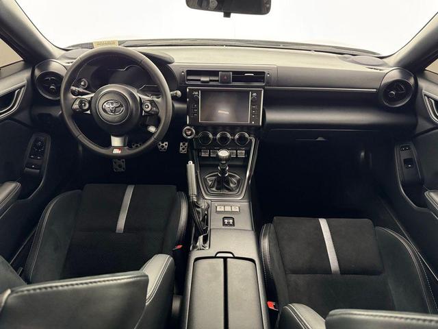 Photo of 2024 Silver Toyota GR86