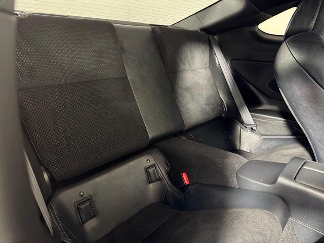 Photo of 2024 Silver Toyota GR86