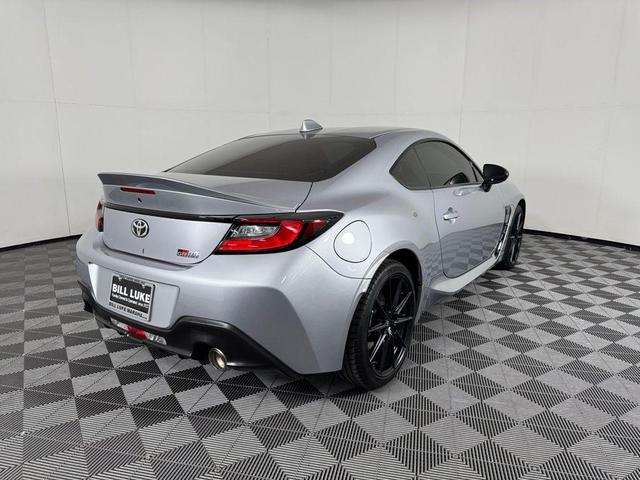 Photo of 2024 Silver Toyota GR86