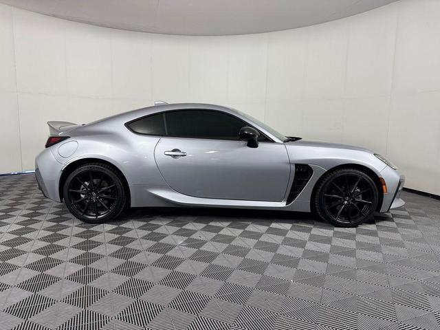 Photo of 2024 Silver Toyota GR86