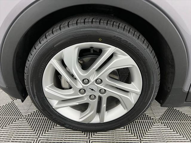 Photo of 2023 Gray Ghost Metallic Chevrolet Bolt EV