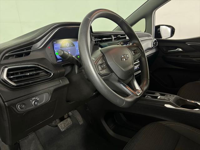 Photo of 2023 Gray Ghost Metallic Chevrolet Bolt EV