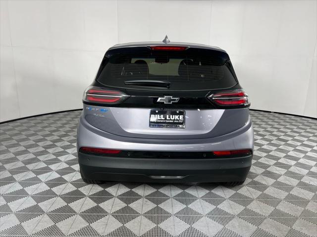 Photo of 2023 Gray Ghost Metallic Chevrolet Bolt EV