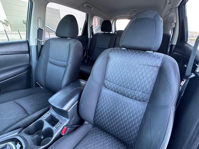 Photo of 2019 Gun Metallic Nissan Rogue