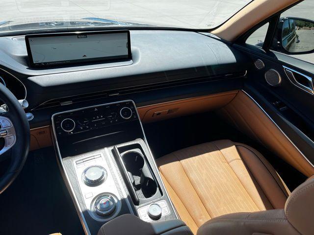 Photo of 2023 Himalayan Gray Genesis GV80