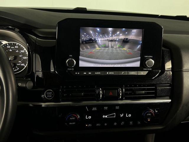 Photo of 2024 Gun Metallic Nissan Pathfinder