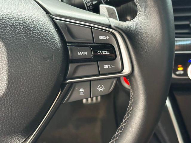 Photo of 2019 Crystal Black Pearl Honda Accord