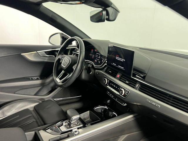 Photo of 2023 Daytona Gray Pearl Effect Audi A5 Sportback