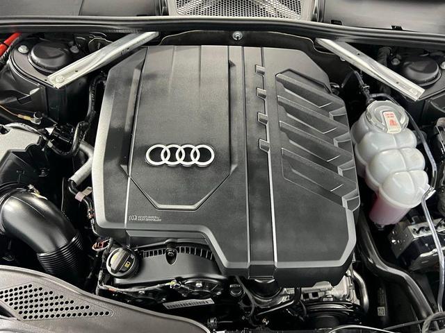 Photo of 2023 Daytona Gray Pearl Effect Audi A5 Sportback