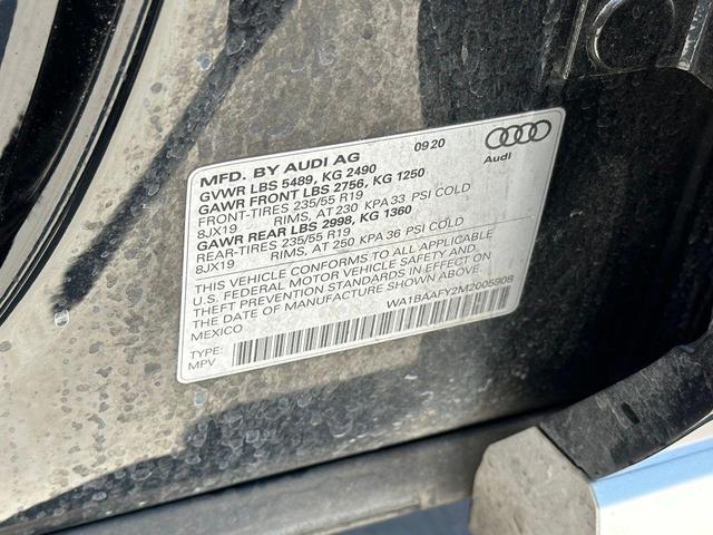Photo of 2021 Black Audi Q5