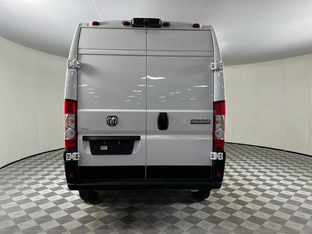 Photo of 2025 Bright White Clearcoat RAM ProMaster 2500