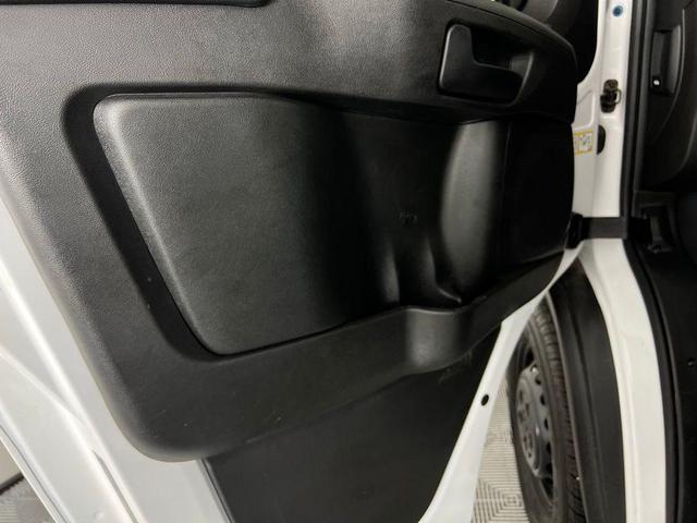 Photo of 2025 Bright White Clearcoat RAM ProMaster 2500