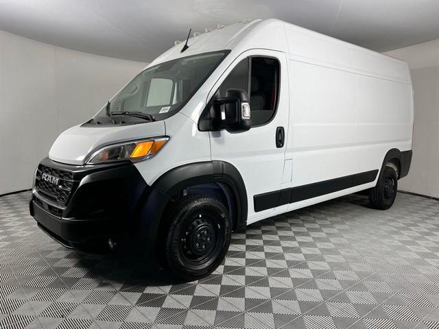 Photo of 2025 Bright White Clearcoat RAM ProMaster 2500