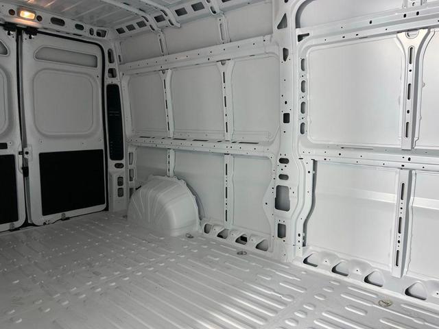 Photo of 2025 Bright White Clearcoat RAM ProMaster 2500
