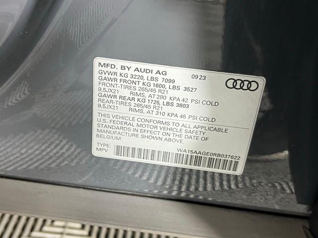 Photo of 2024 Gray Audi Q8 e-tron