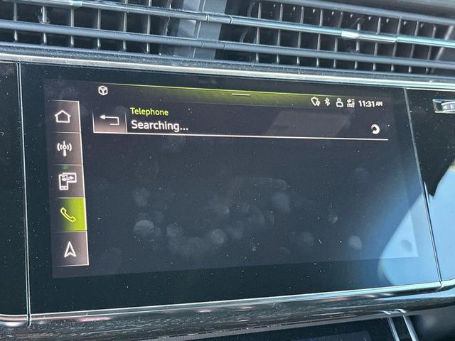 Photo of 2021 Orca Black Metallic Audi Q7