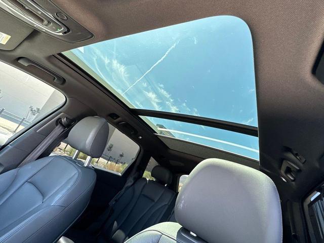 Photo of 2021 Orca Black Metallic Audi Q7