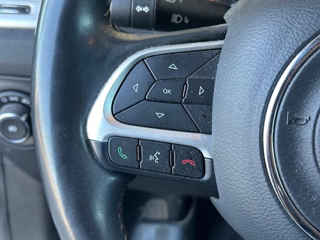 Photo of 2018 Diamond Black Crystal Pearlcoat Jeep Compass