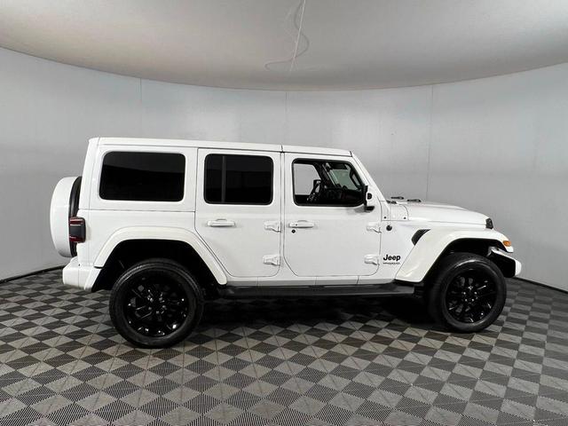 Photo of 2021 Bright White Clearcoat Jeep Wrangler Unlimited