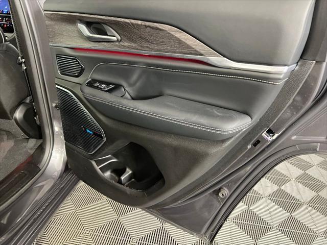Photo of 2023 Baltic Gray Metallic Clearcoat Jeep Grand Cherokee 4xe