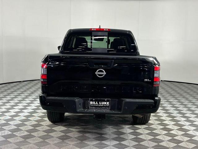 Photo of 2024 Super Black Nissan Frontier