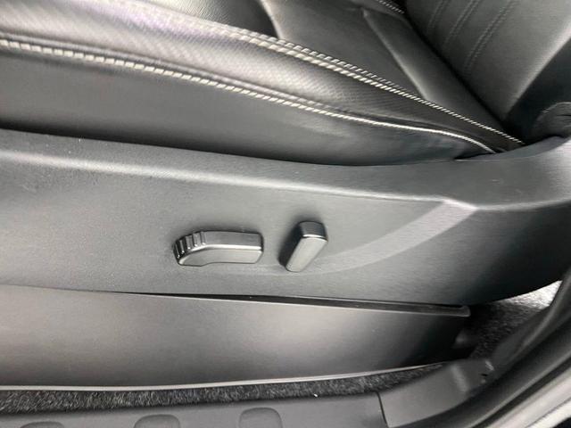 Photo of 2024 Super Black Nissan Frontier