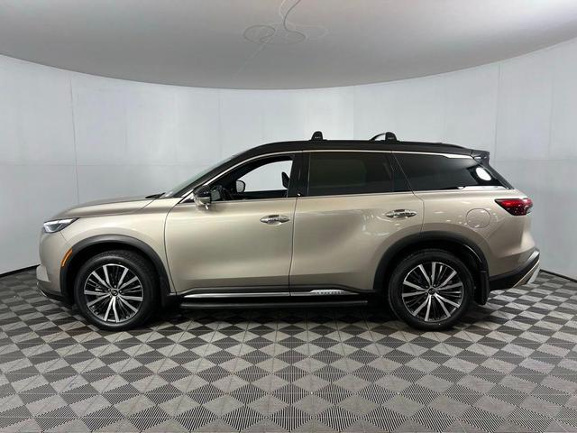 Photo of 2022 Warm Titanium/Black Obsidian INFINITI QX60